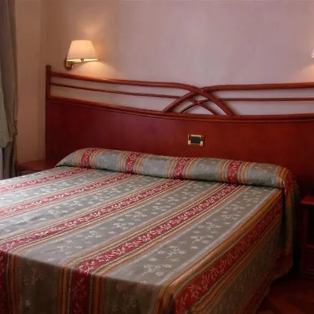 ريفامار 3*